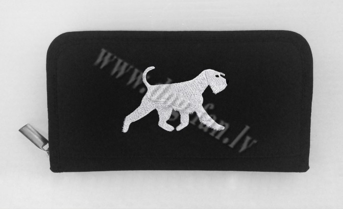 wallet_shnaucer RUN white tail